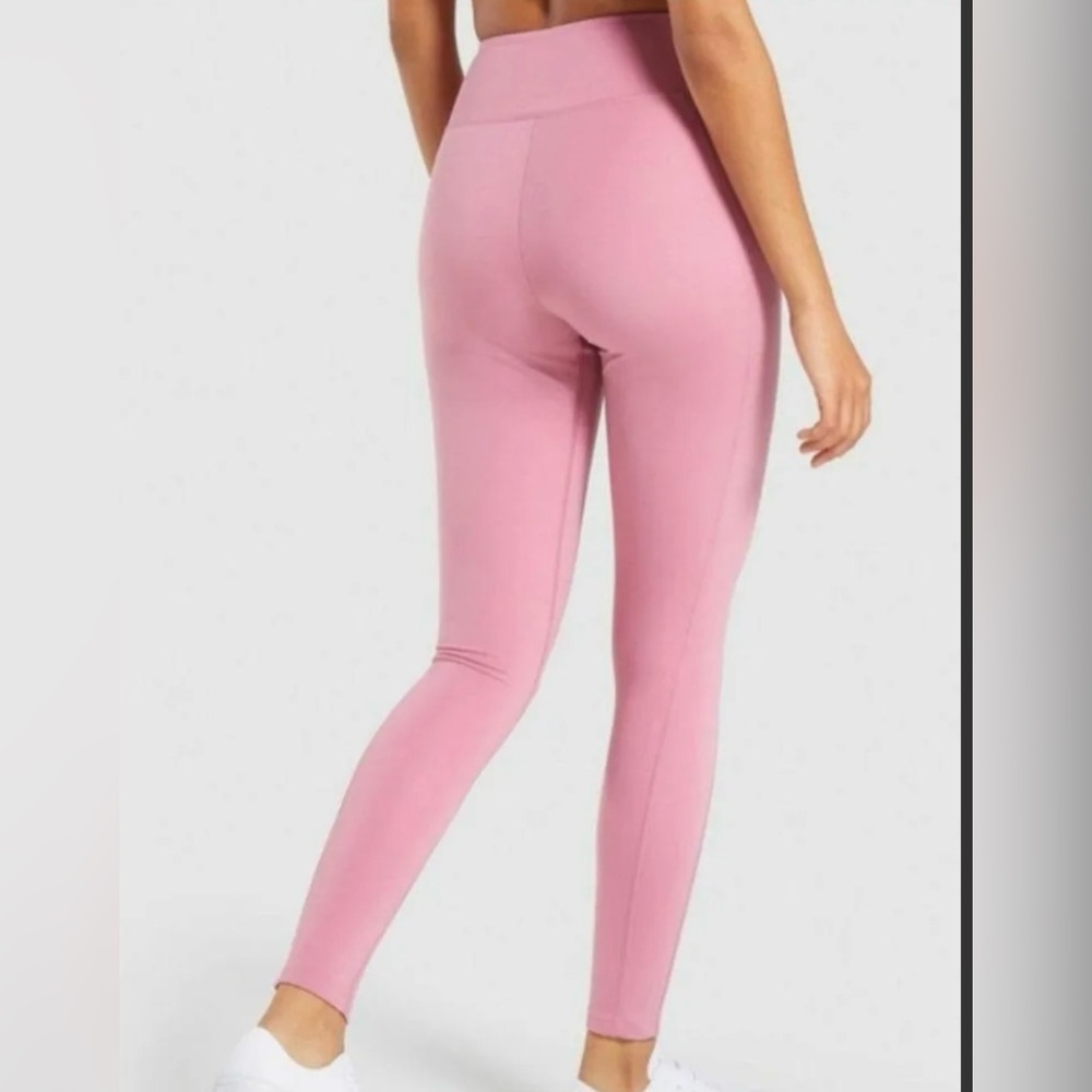 GYMSHARK EXCERSIZE ATHLEISURE DREAMY LEGGINGS 2.0!! - Picture 5 of 15